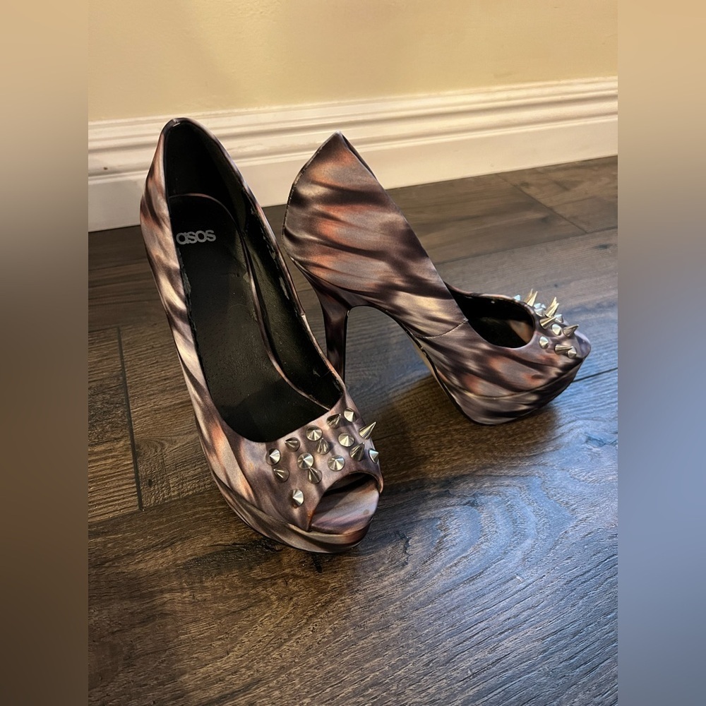 ASOS Women's Multicolor Platform High Heels with Silver Spikes,Size US 6